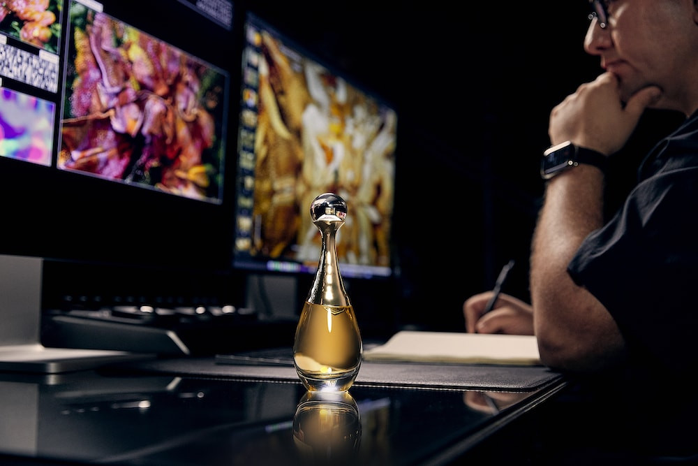 Dior J'adore - refik-anadol-j-adore-l-or-selection-pour-rp-6